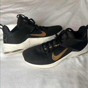Nike Air Max Bella 2 trainer running shoe